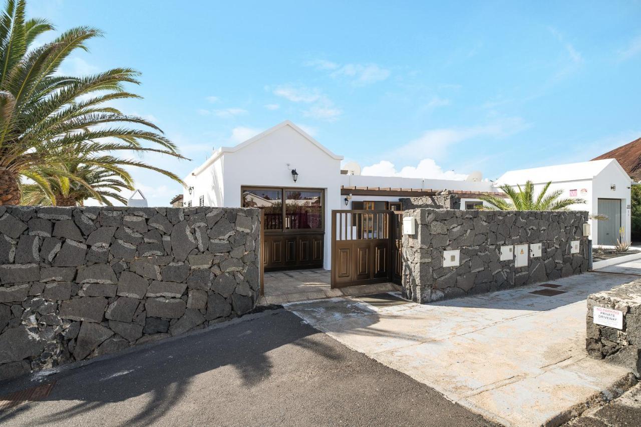 Villa Fernando Playa Blanca  Bagian luar foto